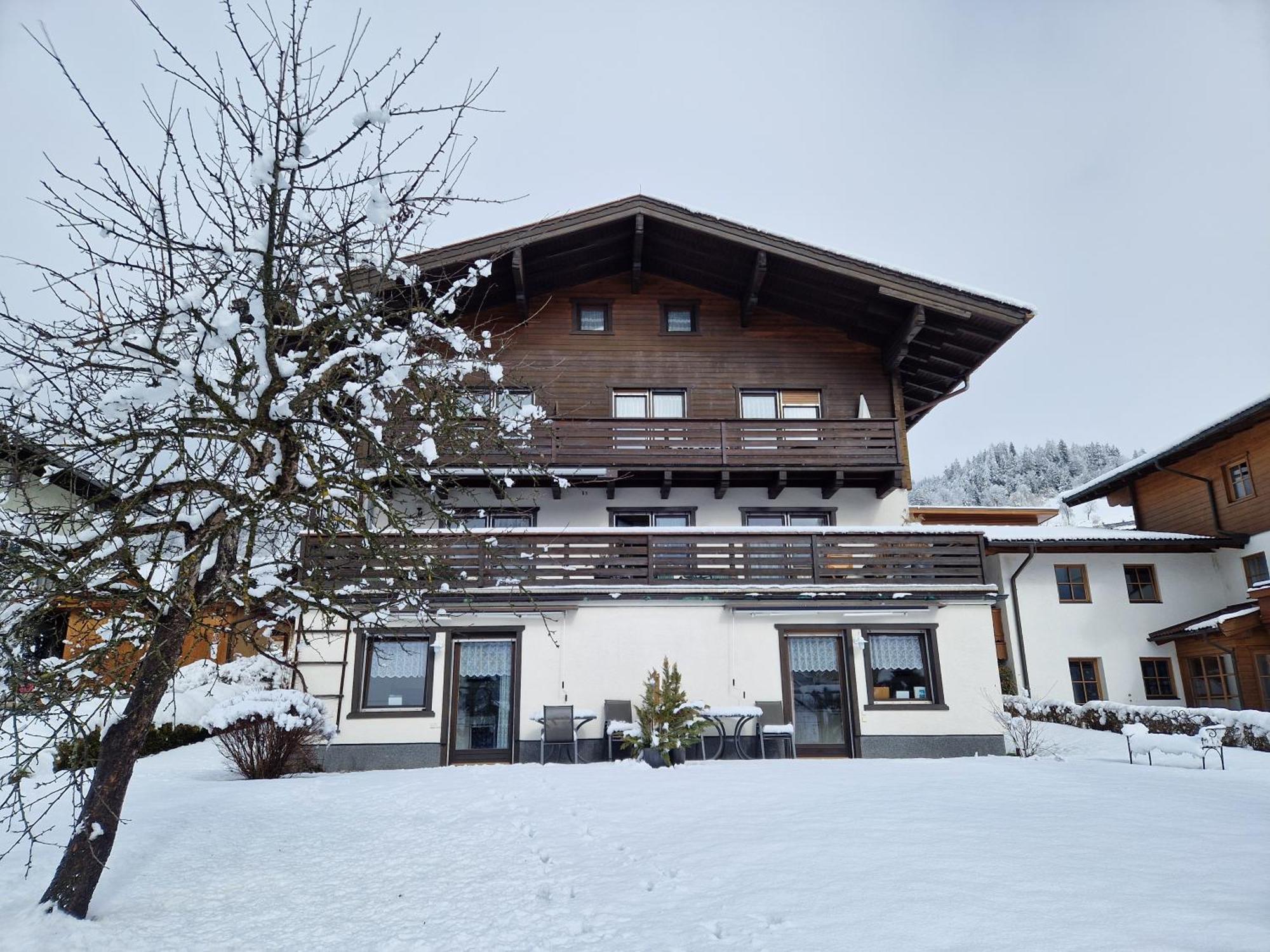 Profelt'S Apartments Uttendorf - Steinbock Lodges ภายนอก รูปภาพ